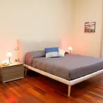 Handmade Rest