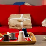 Handmade Rest 3*