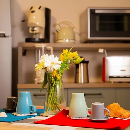 Handmade Rest Bed & Breakfast Napoli