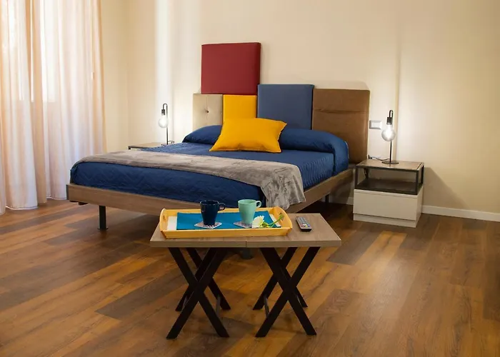 Handmade Rest 3* Neapel